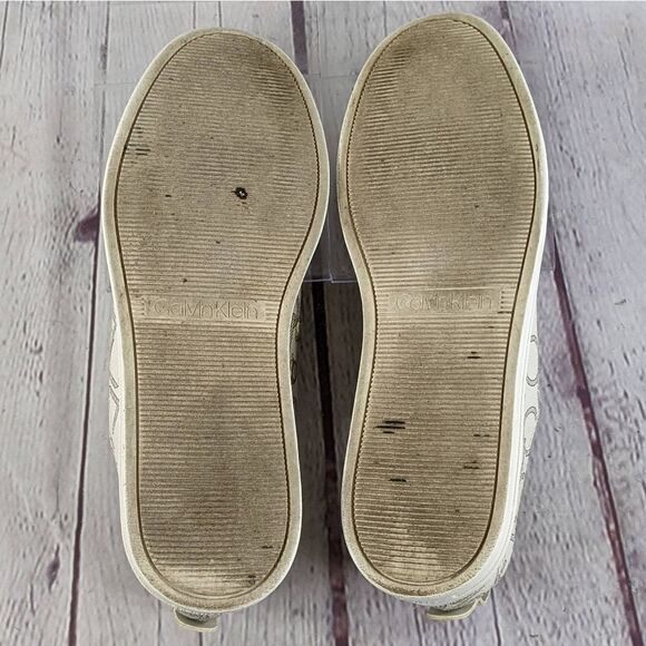 Calvin Klein® Michaela Signature Logo Sneakers - Picture 6 of 9